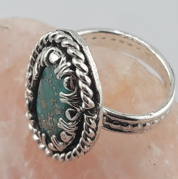 TURQUOISE OVAL RING HANDMADE IN STERLING SILVER METAL SIZE 8 - Picture 5 of 7